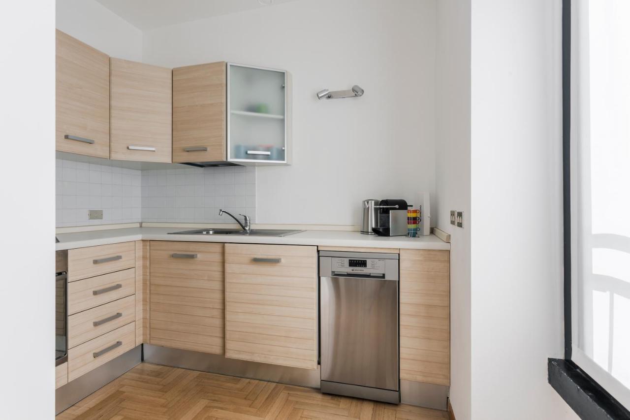 Living Brera, A Unique Experience - Vicolo Fiori Lejlighed Milano Eksteriør billede